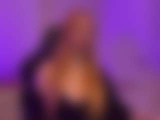 Smilee Girl's Live Sex Cam Show