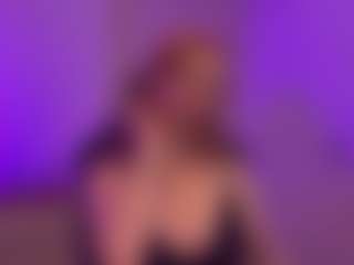 Smilee Girl's Live Sex Cam Show