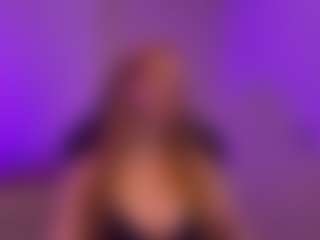 Smilee Girl's Live Sex Cam Show