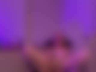 Smilee Girl's Live Sex Cam Show
