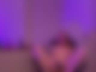 Smilee Girl's Live Sex Cam Show