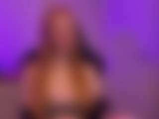 Smilee Girl's Live Sex Cam Show