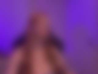 Smilee Girl's Live Sex Cam Show