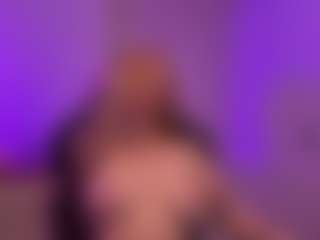 Smilee Girl's Live Sex Cam Show