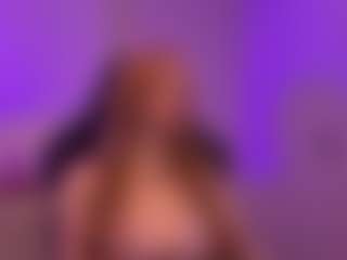 Smilee Girl's Live Sex Cam Show