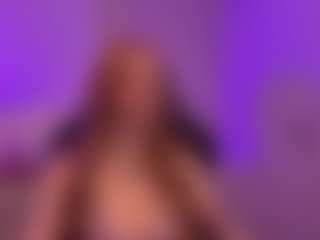 Smilee Girl's Live Sex Cam Show