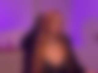 Smilee Girl's Live Sex Cam Show