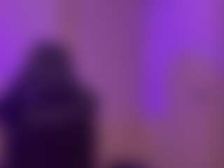 Live cam show with Smilee Girl - Tittyfuck on liverealitysex.com