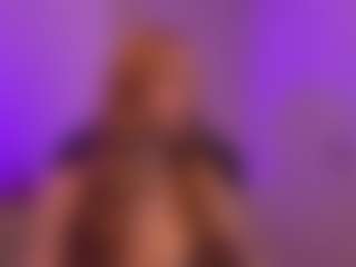 Smilee Girl's Live Sex Cam Show