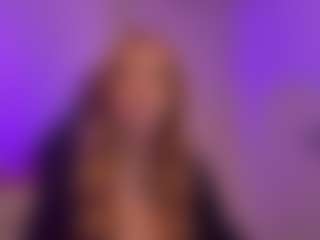 Live cam show with Smilee Girl - Sexwebcam Red Hair on nudelive.tv