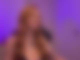 Live cam show with Smilee Girl - Tattoos Red Hair on liverealitysex.com
