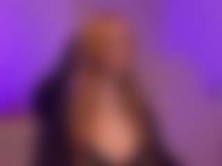 Live cam show with Smilee Girl - Red Hair Shaved Pussy on Camsoda