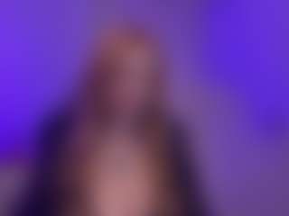 Smilee Girl's Live Sex Cam Show