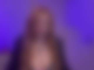 Smilee Girl's Live Sex Cam Show