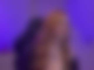 Smilee Girl's Live Sex Cam Show