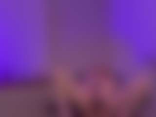 Smilee Girl's Live Sex Cam Show