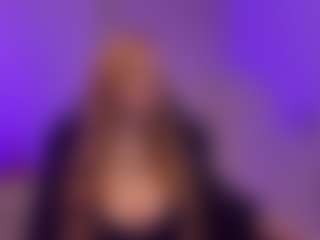 Smilee Girl's Live Sex Cam Show