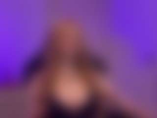 Smilee Girl's Live Sex Cam Show