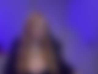 Smilee Girl's Live Sex Cam Show