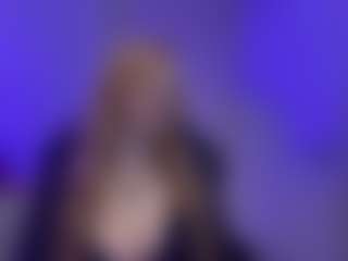 Smilee Girl's Live Sex Cam Show
