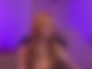 Live cam show with Smilee Girl - Red Hair Shaved Pussy on crypto-cams