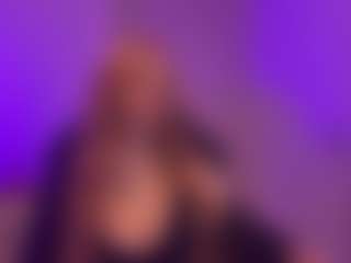 Smilee Girl's Live Sex Cam Show