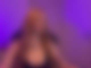 Smilee Girl's Live Sex Cam Show