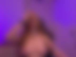 Smilee Girl's Live Sex Cam Show