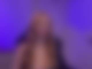 Smilee Girl's Live Sex Cam Show