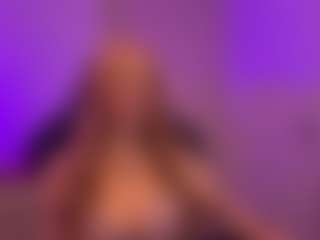Smilee Girl's Live Sex Cam Show