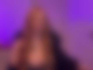 Live cam show with Smilee Girl - Deepthroat on Uber Horny