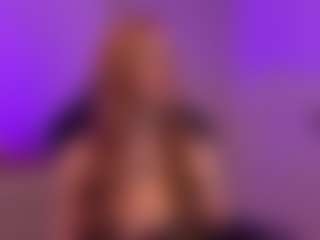 Smilee Girl's Live Sex Cam Show