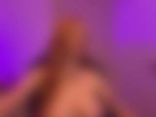 Smilee Girl's Live Sex Cam Show