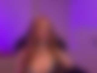 Smilee Girl's Live Sex Cam Show