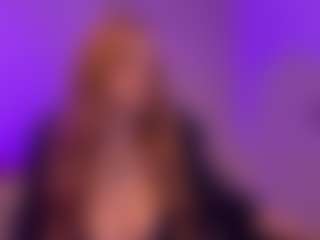 Live cam show with Smilee Girl - Strip Red Hair on Instabang