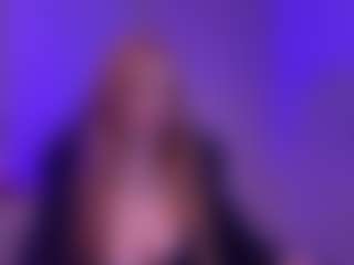 Live cam show with Smilee Girl - Cute on intimatelivegirls.com