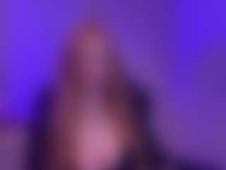 Smilee Girl's Live Sex Cam Show