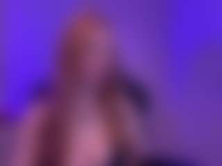 Smilee Girl's Live Sex Cam Show