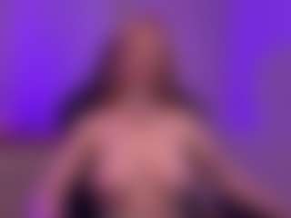 Smilee Girl's Live Sex Cam Show