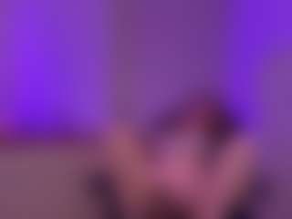 Smilee Girl's Live Sex Cam Show
