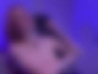 Show de câmera ao vivo com Smilee Girl - Strip Red Hair no Camsoda