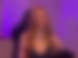 Show de cam en vivo con Smilee Girl - Red Hair Squirt en Camsoda