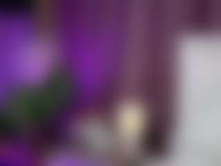 EmmaDallas's Live Sex Cam Show