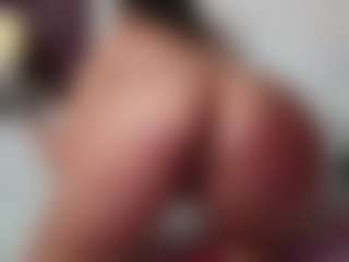 EmmaDallas's Live Sex Cam Show