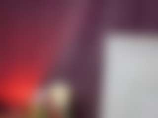 EmmaDallas's Live Sex Cam Show
