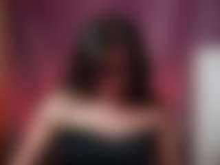 Live cam show with EmmaDallas - Full Nudity on madthumbs