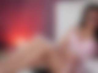 Live cam show with EmmaDallas - Smoking on Nude Chat * 1 On 1 Webcam Sex * Live Cam Show
