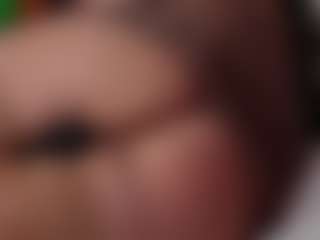 Live cam show with EmmaDallas - Smoking on livesexfox.com