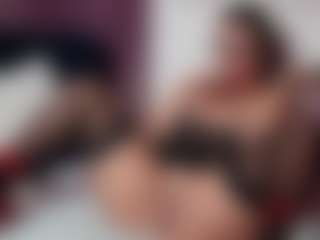 Live cam show with EmmaDallas - Full Nudity on madthumbs