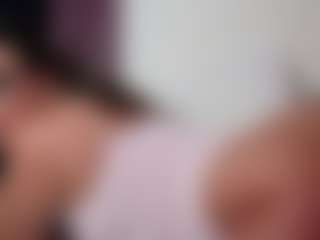 EmmaDallas's Live Sex Cam Show